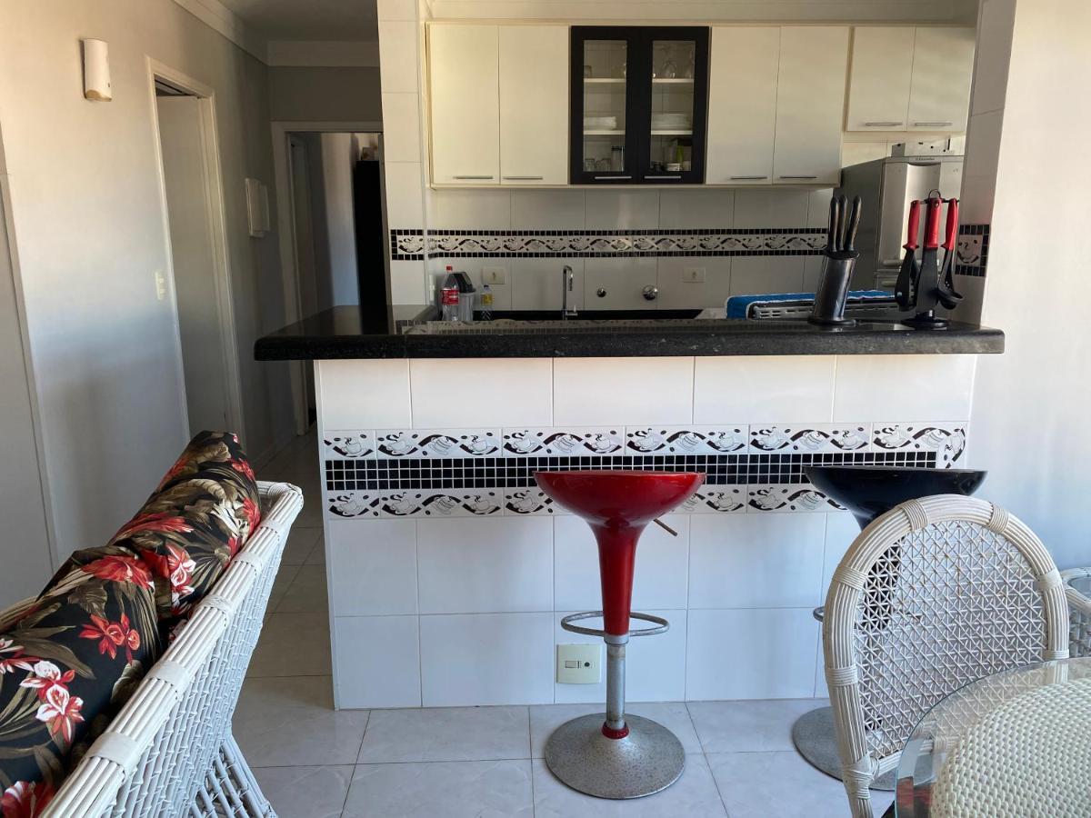 Apartamento Enseada Гуаружа Экстерьер фото